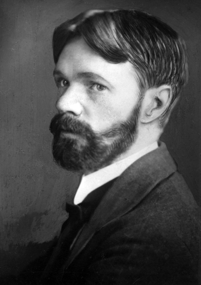 Biography of D H Lawrence